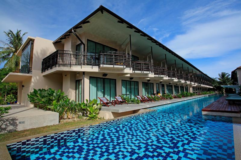 Coconut Beach Resort Samui