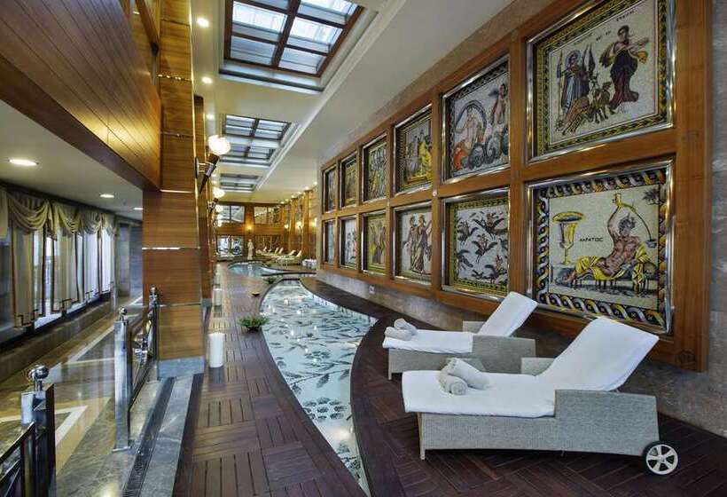 Hilton Dalaman Sarigerme Resort & Spa