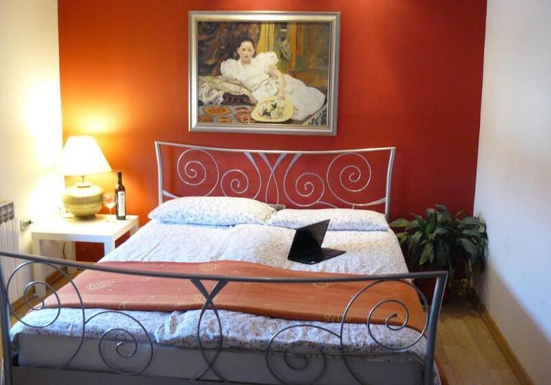 فندق Celic Art Apartments