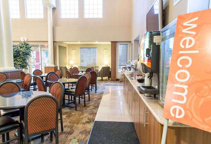 هتل Comfort Suites Fort Worth North Fossil Creek