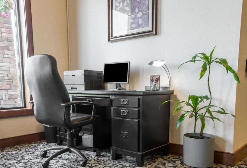 호텔 Comfort Suites South Burlington Near University