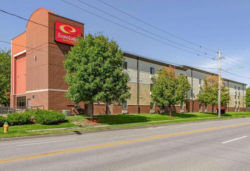 هتل Econo Lodge Inn & Suites Fairgrounds