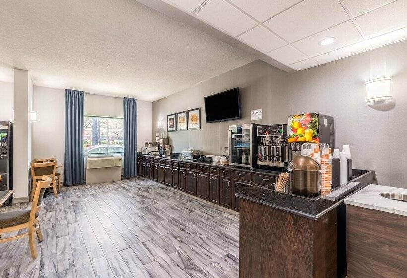 酒店 Lake Norman Inn And Suites