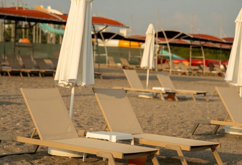 هتل Laphetos Beach Resort & Spa   All Inclusive
