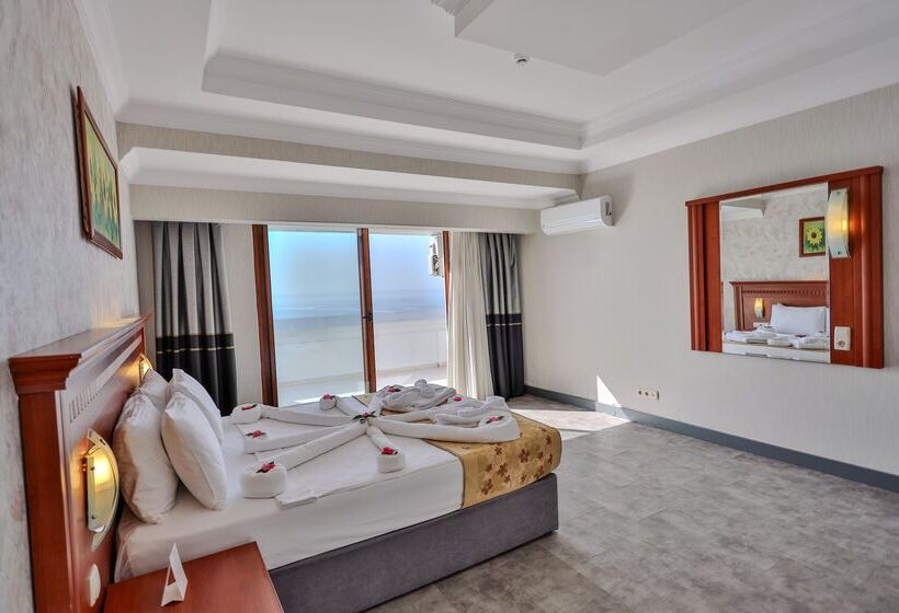 هتل Laphetos Beach Resort & Spa   All Inclusive