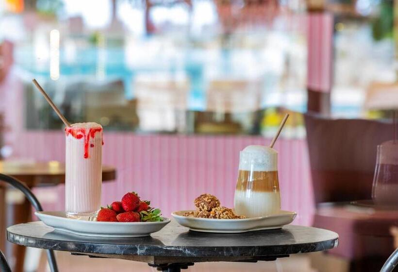 هتل Martı Myra   Ultra All Inclusive