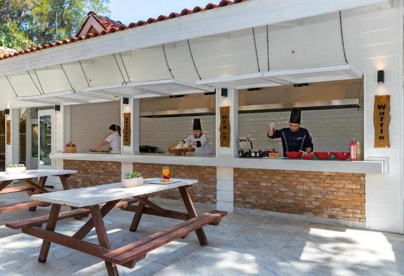 هتل Martı Myra   Ultra All Inclusive