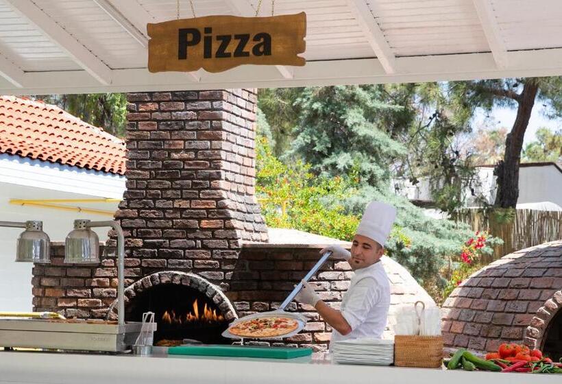 هتل Martı Myra   Ultra All Inclusive