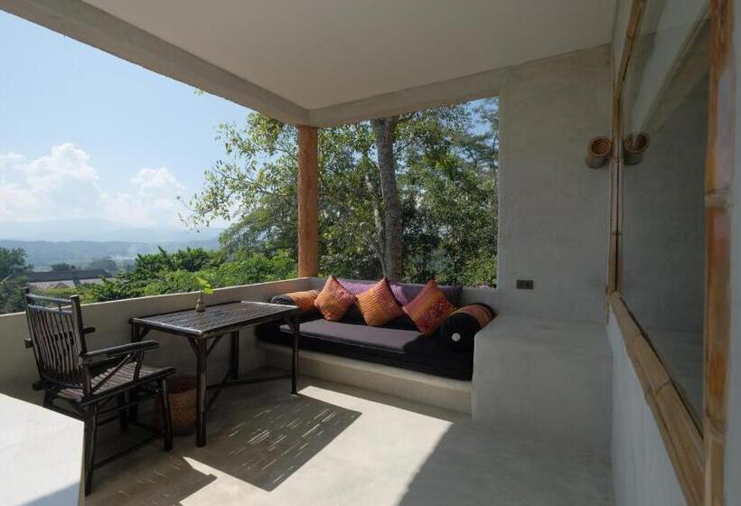 هتل Phu Chaisai Chiang Rai Mountain Resort