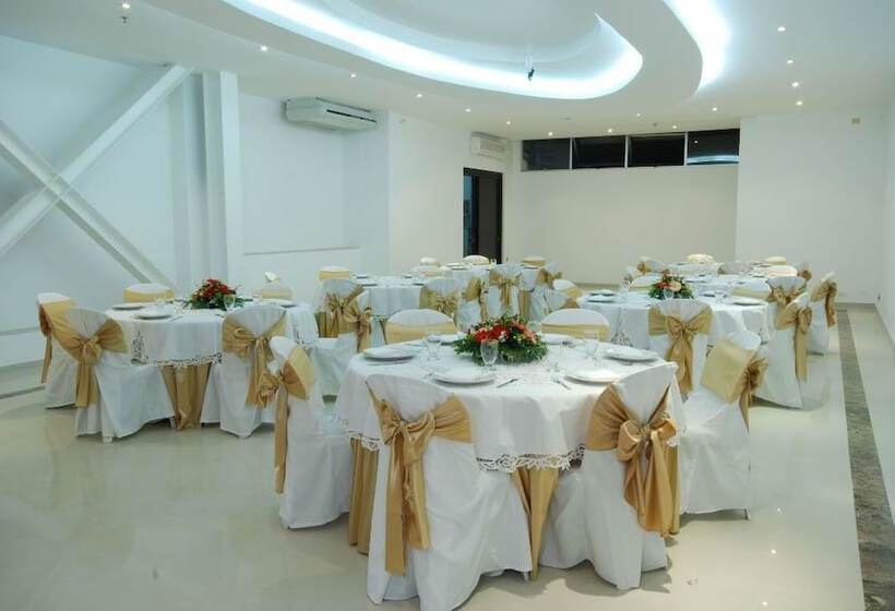 هتل Plaza Las Americas Cali