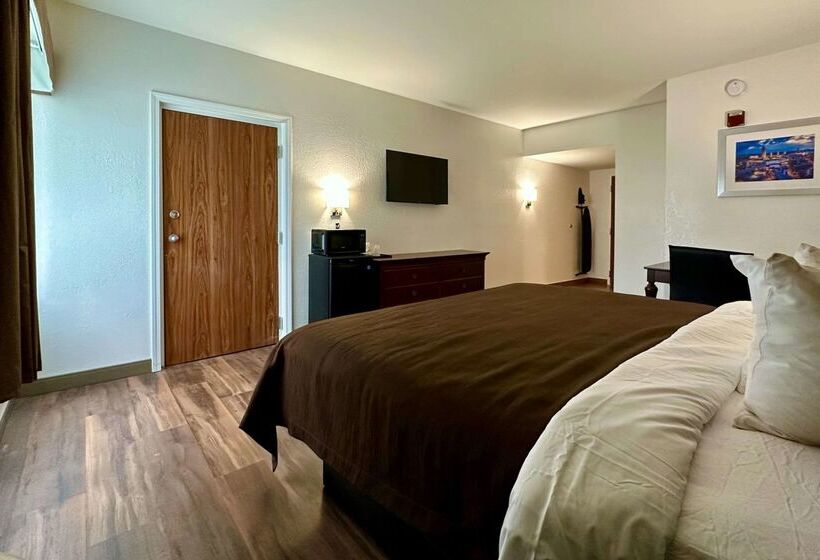 هتل Quality Inn & Suites Albany Airport