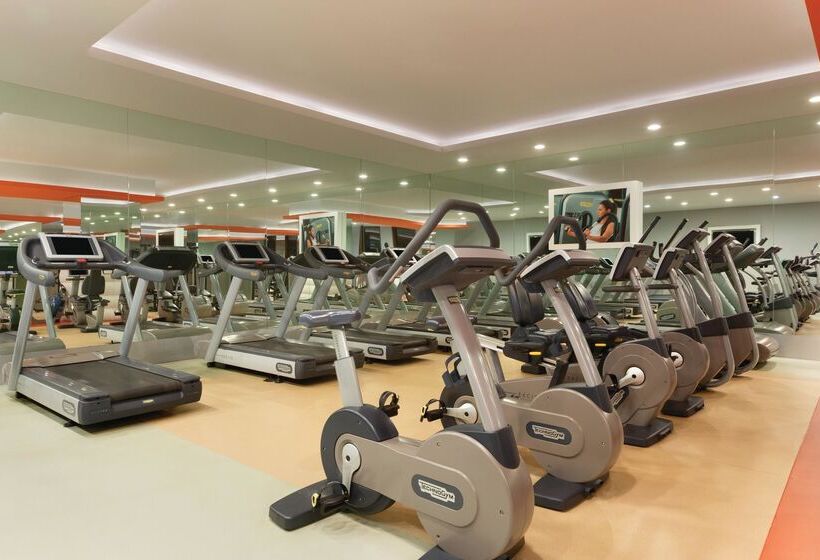 هتل Ramada Plaza Antalya