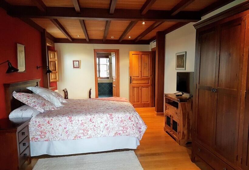 هتل روستایی Casona De Tresali