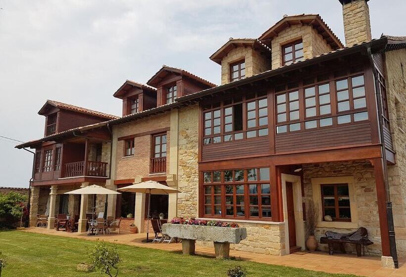 هتل روستایی Casona De Tresali