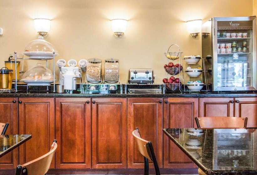 فندق Sleep Inn & Suites