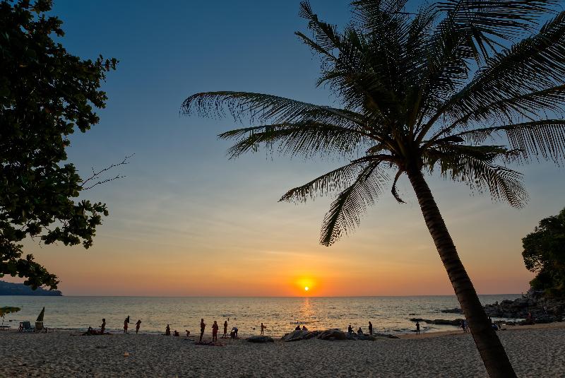 Outrigger Surin Beach Resort Sha Extra Plus