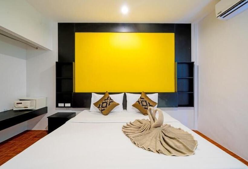 Phi Phi Andaman Legacy Resort