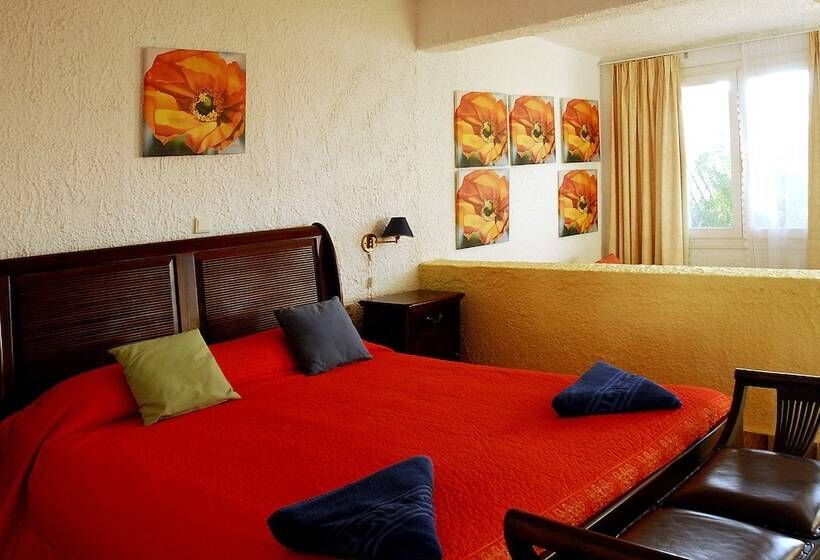 אתר נופש Lassion Golden Bay