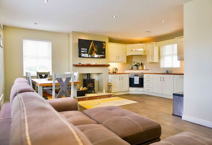 Clonlum Holiday Cottages