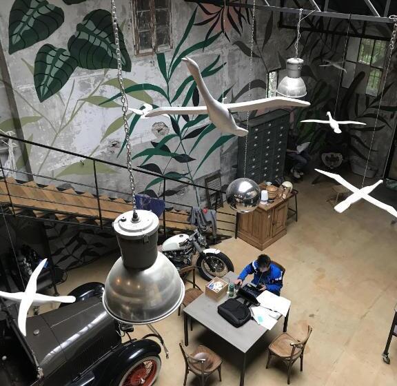 호텔 L Hôtel Du Garage Des Cevennes