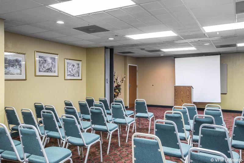 فندق Clarion Suites Duluth I 85