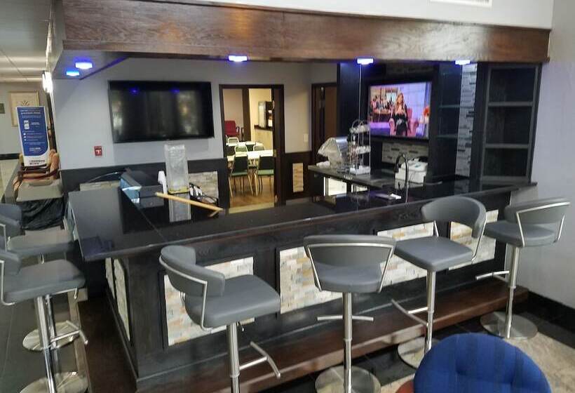 فندق Clarion Suites Duluth I 85