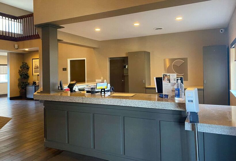 هتل Comfort Suites Peoria I 74