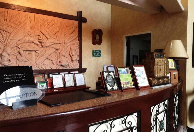 ホテル Crown Regency Residences Davao