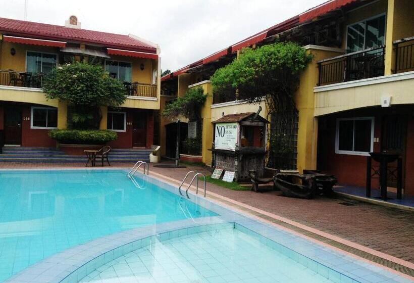 ホテル Crown Regency Residences Davao