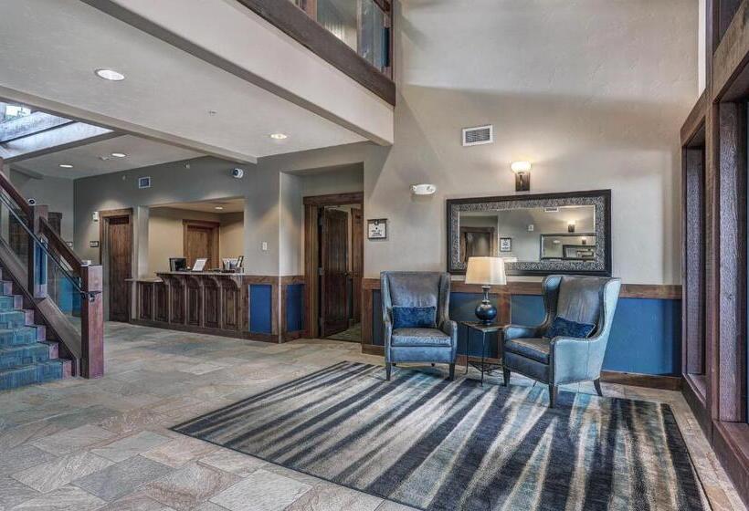 هتل Crystal Peak Lodge By Vail Resorts