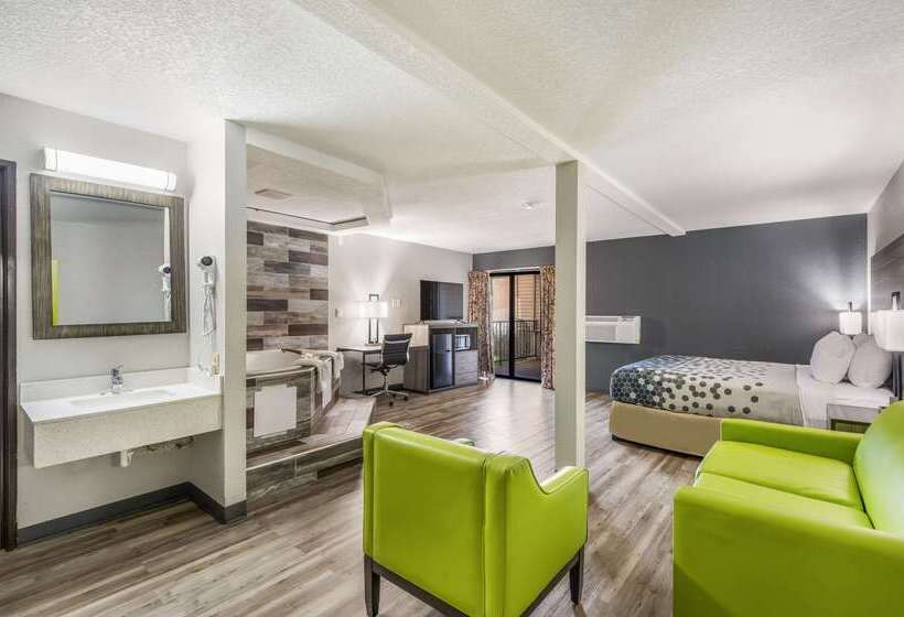 هتل Sonesta Essential Des Moines