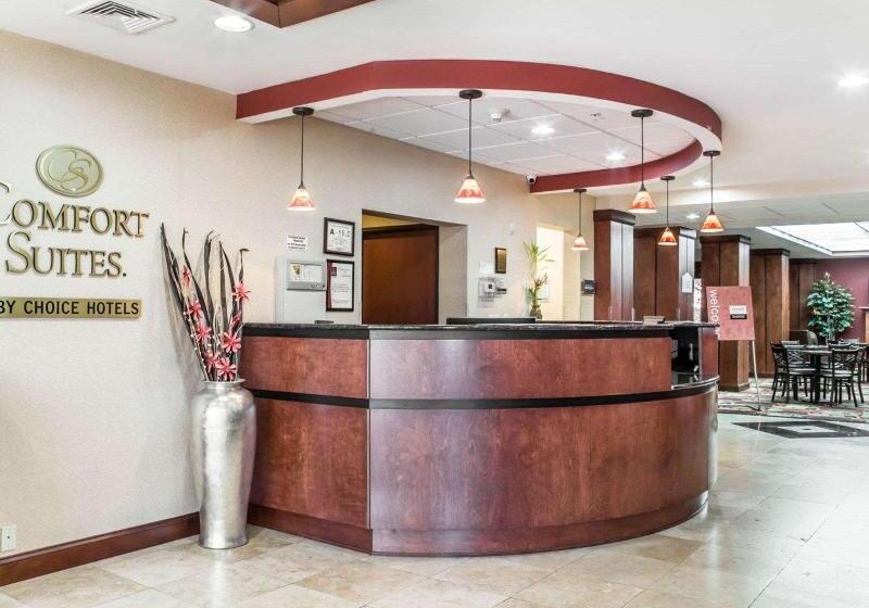 هتل Fairfield By Marriott Inn & Suites Greensboro Coliseum Area