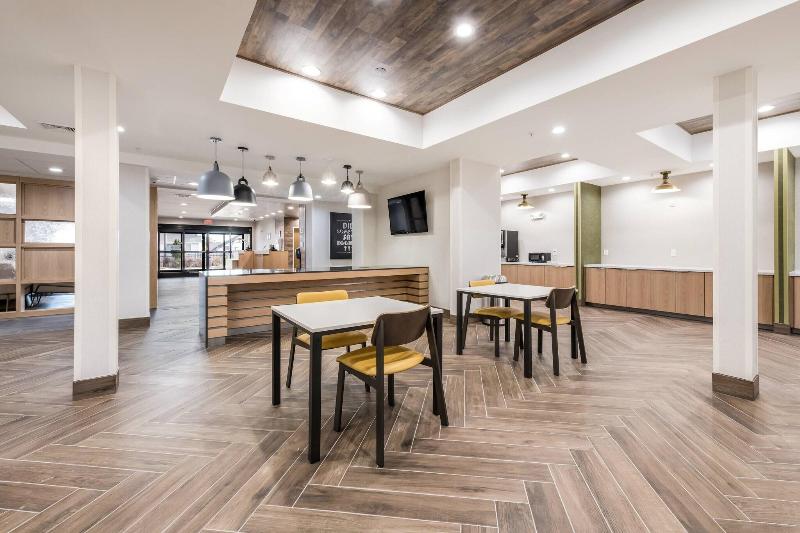 هتل Fairfield By Marriott Inn & Suites Greensboro Coliseum Area