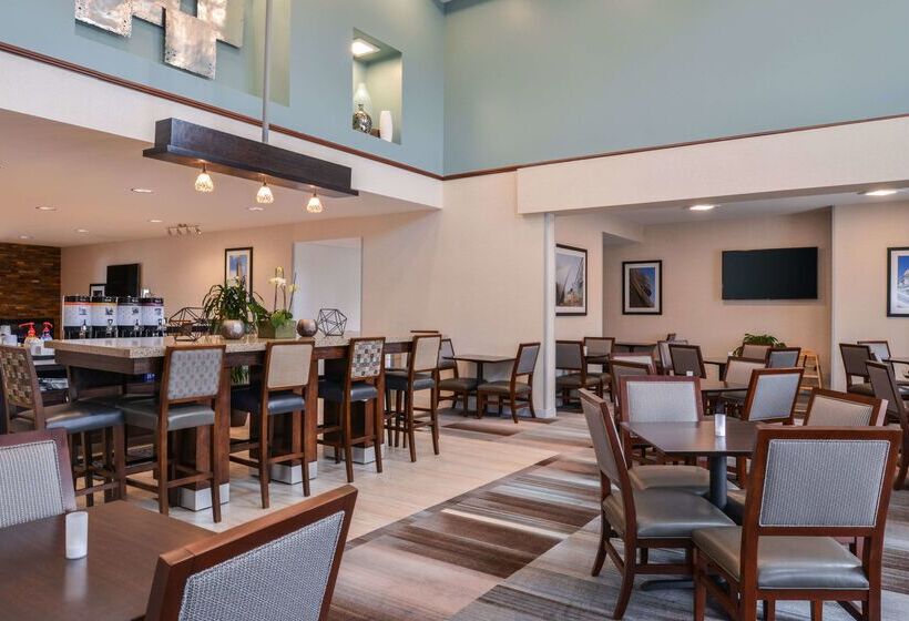 هتل Hampton Inn & Suites Denverspeer Boulevard