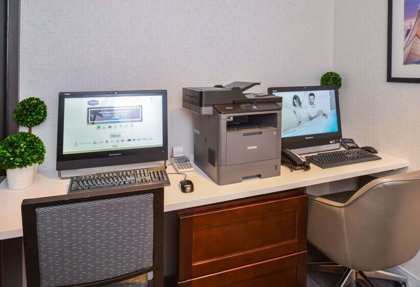 هتل Hampton Inn & Suites Denverspeer Boulevard