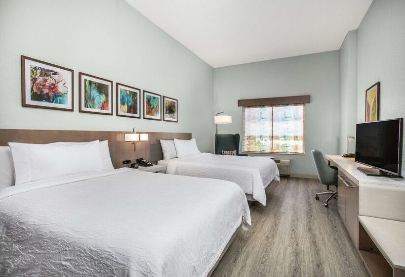 בית מלון כפרי Hilton Garden Inn Palm Beach Gardens