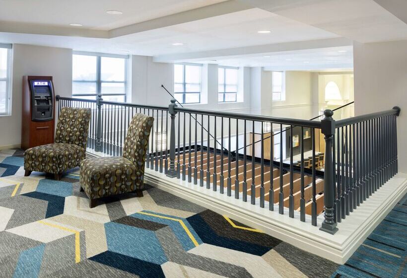 هتل Hyatt House Chicago Schaumburg