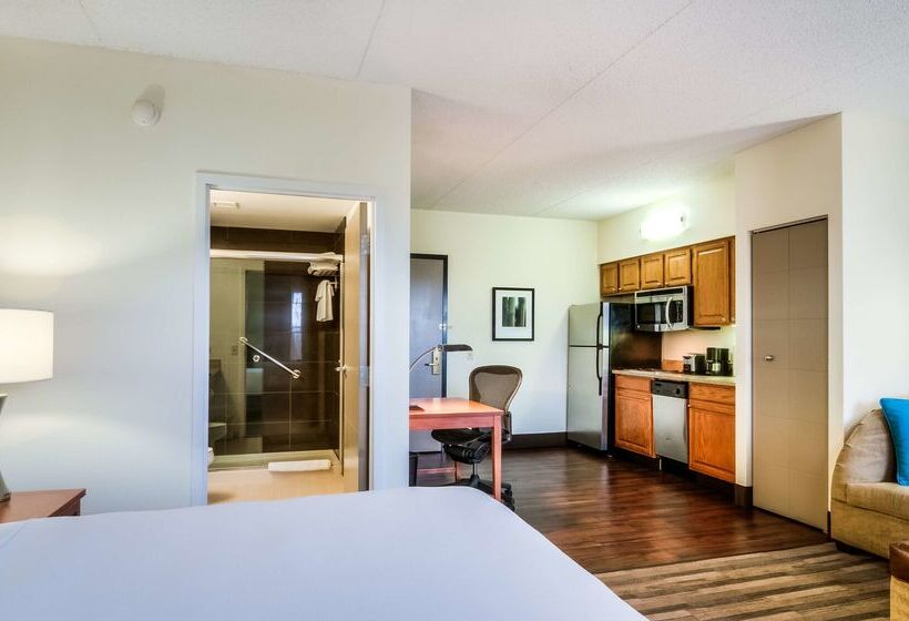 هتل Hyatt House Chicago Schaumburg