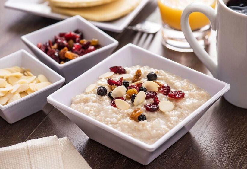 هتل Hyatt House Chicago Schaumburg