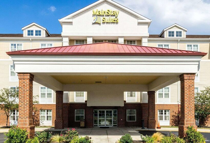 هتل Mainstay Suites Dover