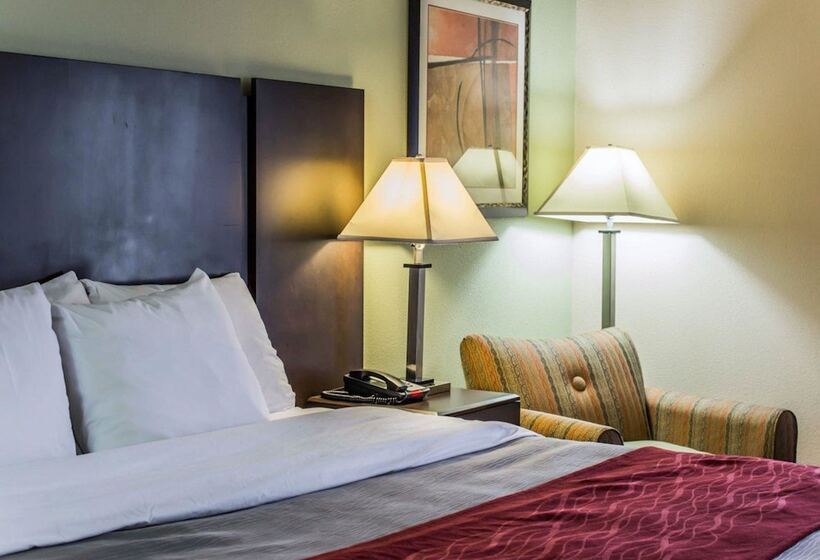 هتل Quality Inn Raleigh Downtown