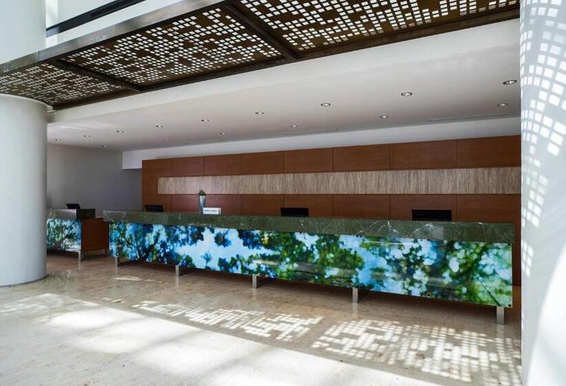 هتل Renaissance Schaumburg Convention Center