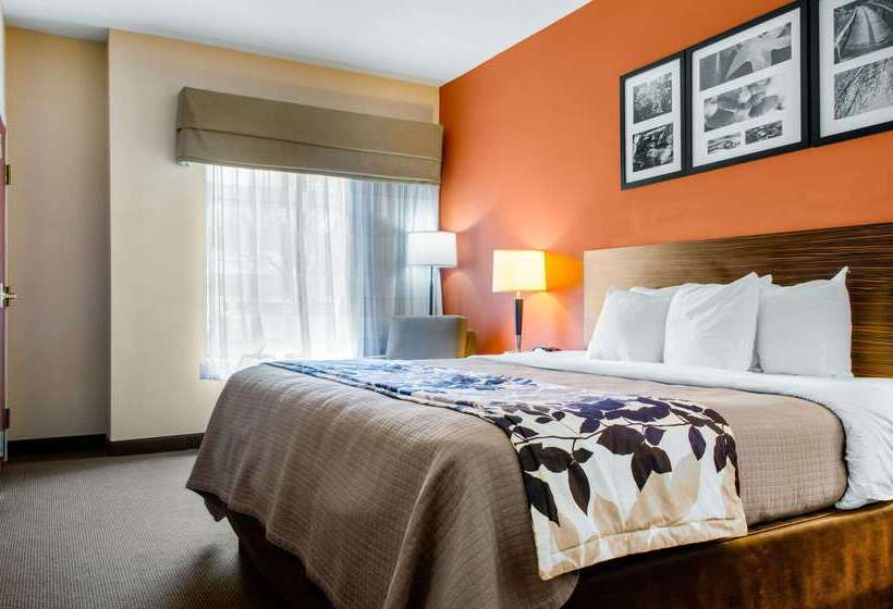 هتل Spark By Hilton Montgomery Eastchase