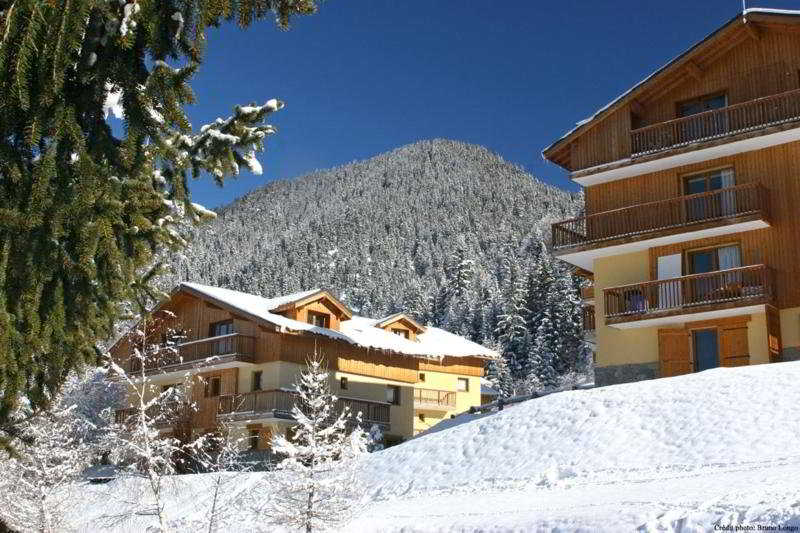 هتل Soleil Vacances Les Chalets D Arrondaz