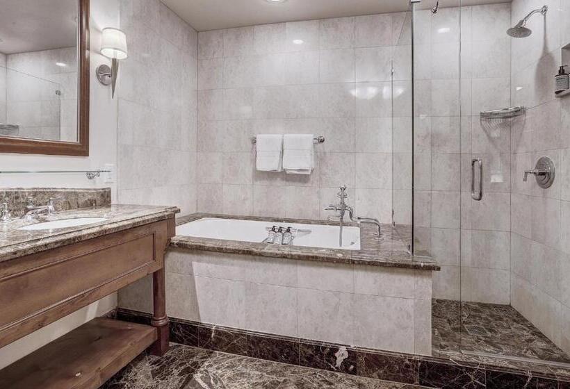 هتل The Arrabelle At Vail Square, A Rockresort