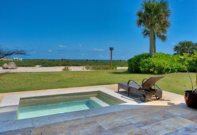 فندق Xeliter Golden Bear Lodge, Cap Cana