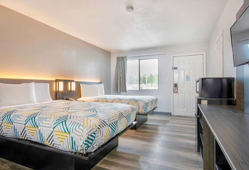 Motel 6 Texarkana, Tx