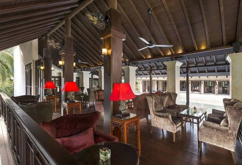 استراحتگاه The Lamai Samui