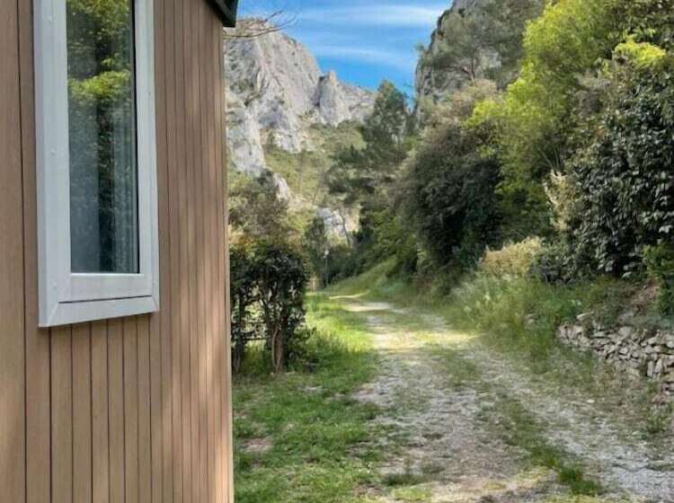 リゾートホテル Camping Maeva Respire La Vallée Heureuse