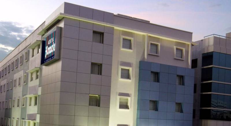 酒店 Aditya Hometel